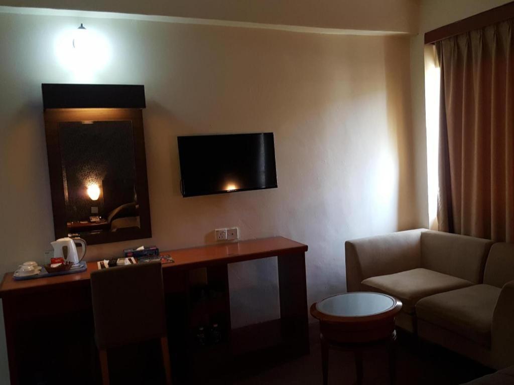 Klang Histana Hotel מראה חיצוני תמונה