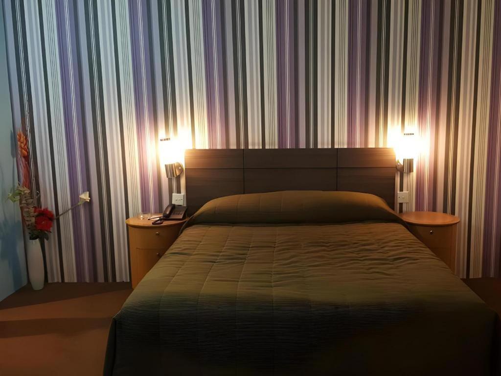 Klang Histana Hotel מראה חיצוני תמונה